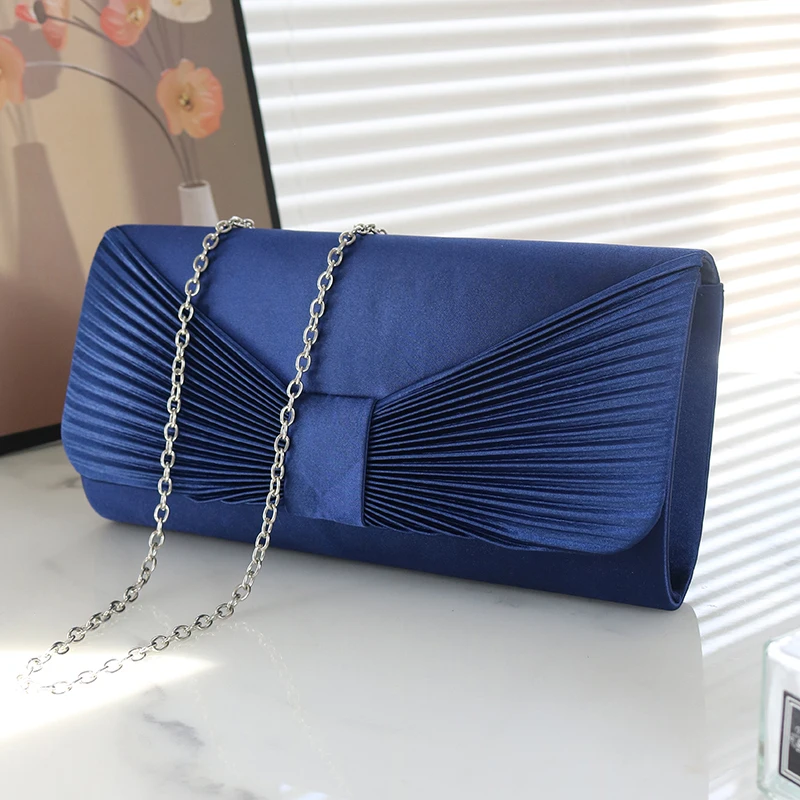 

Luxury Special Occasion Dinner bag Popular metal chain shoulder bag Wedding Organizer Bag Luxury Banquet Evening gown bag tote b
