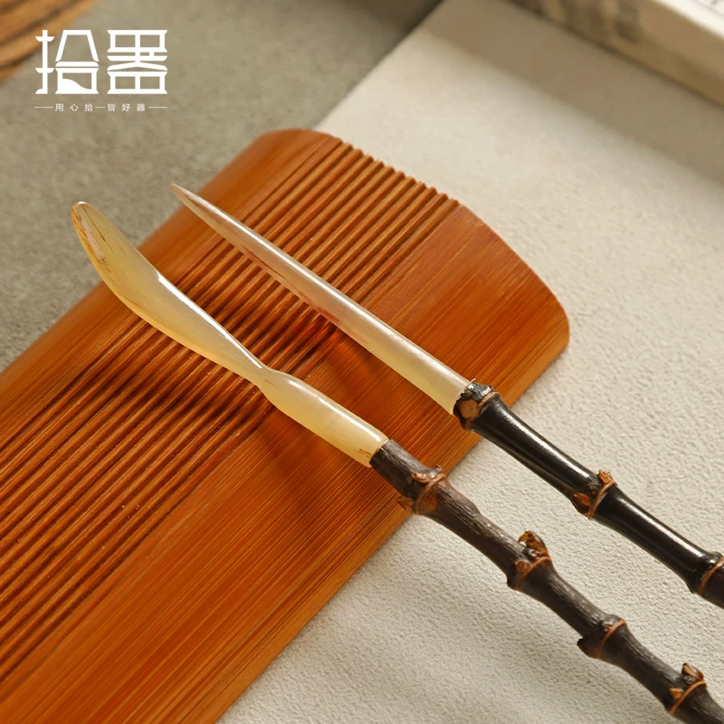 Handmade purple bamboo whip handle ox horn head tea pull tea needle hairpin tea scoop tea grilled tea ceremony six gentleman spa