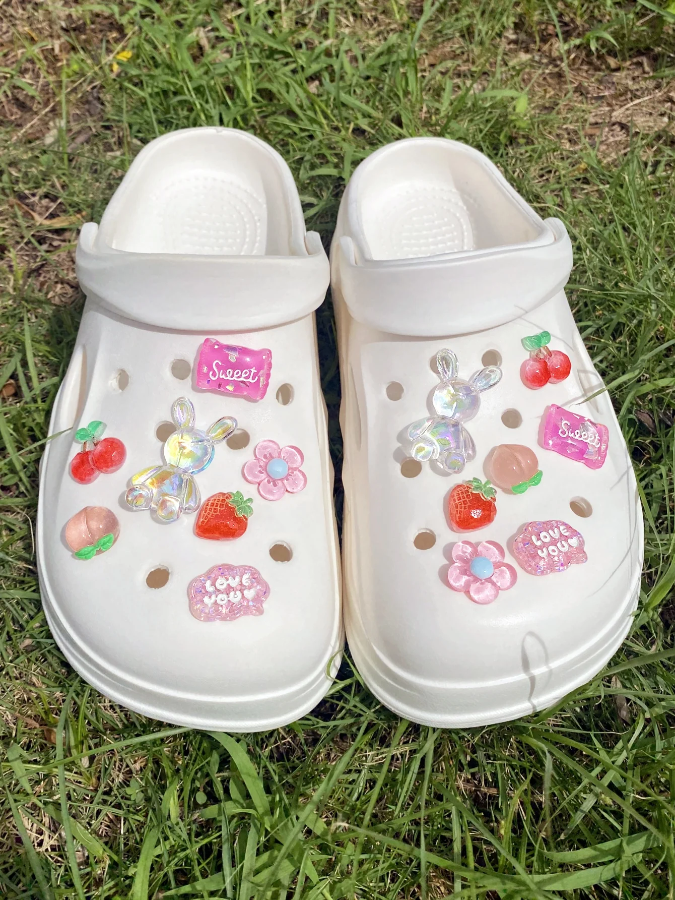 14 pieces of transparent rabbit, pink sequin letters, candy, flowers, red cherry, strawberry, pink peach shoe buckle DIY decorat