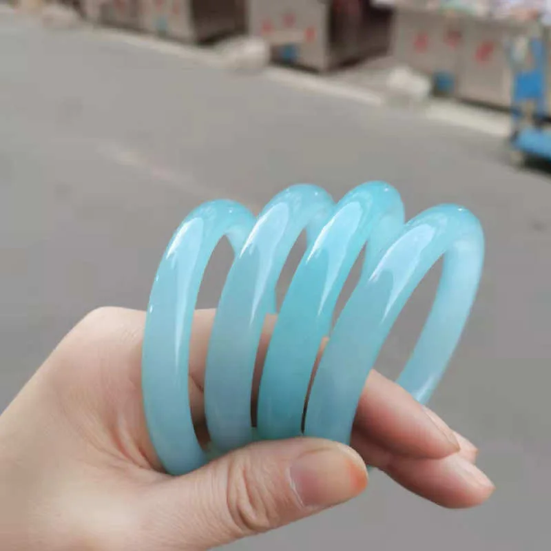 

Natural agate chalcedony blue sky bracelet high ice women's model for mother