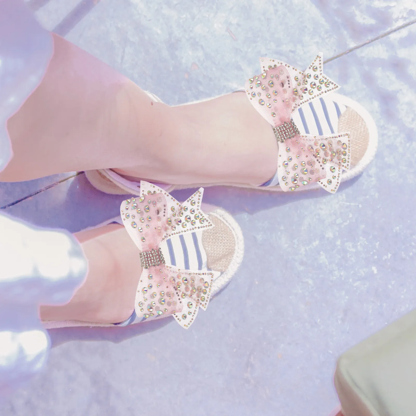 

Rhinestone Inlaid Gauze Bow Shoe Decoration Bridal Wedding Crystal Applique Elegant Party Stage Performance Accessory