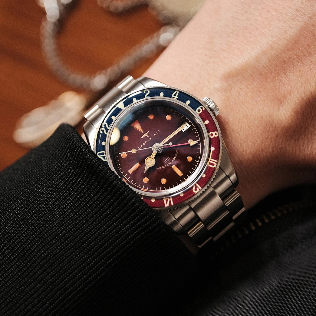 DAGGERAXE Men Diver Watch 39mm GMT Automatic Mechanical Wristwatch 100M Waterproof C3 Luminous Sapphire Mirror NH34 Cola Bezel