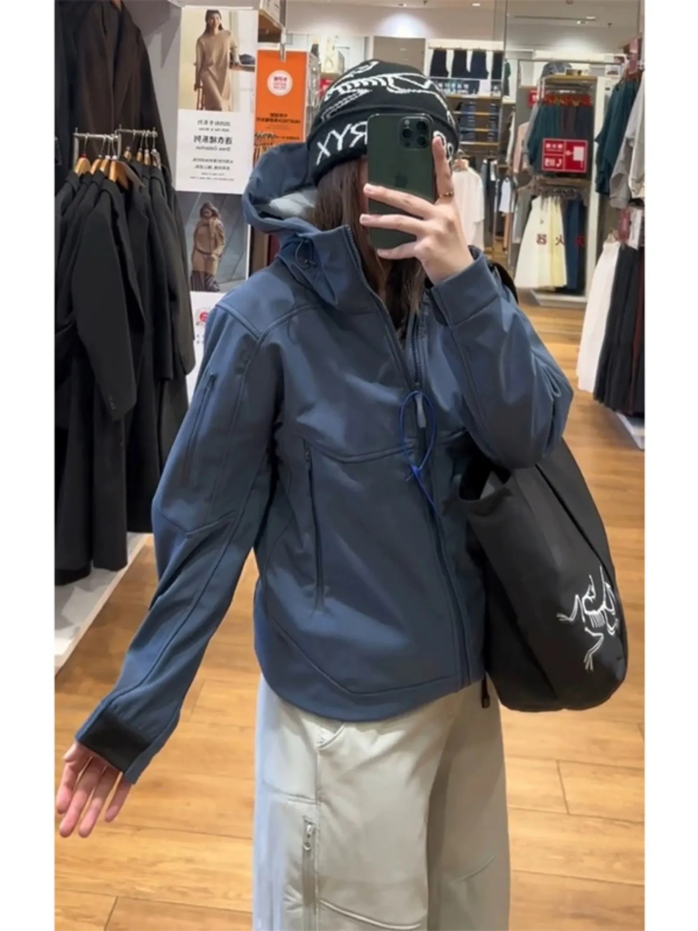 

ex Thiened Fce Outdoor ell Jaet Winter Warm Windproof Men's Climbing Workwear Coat Tee-in-One Soft ell Jaet