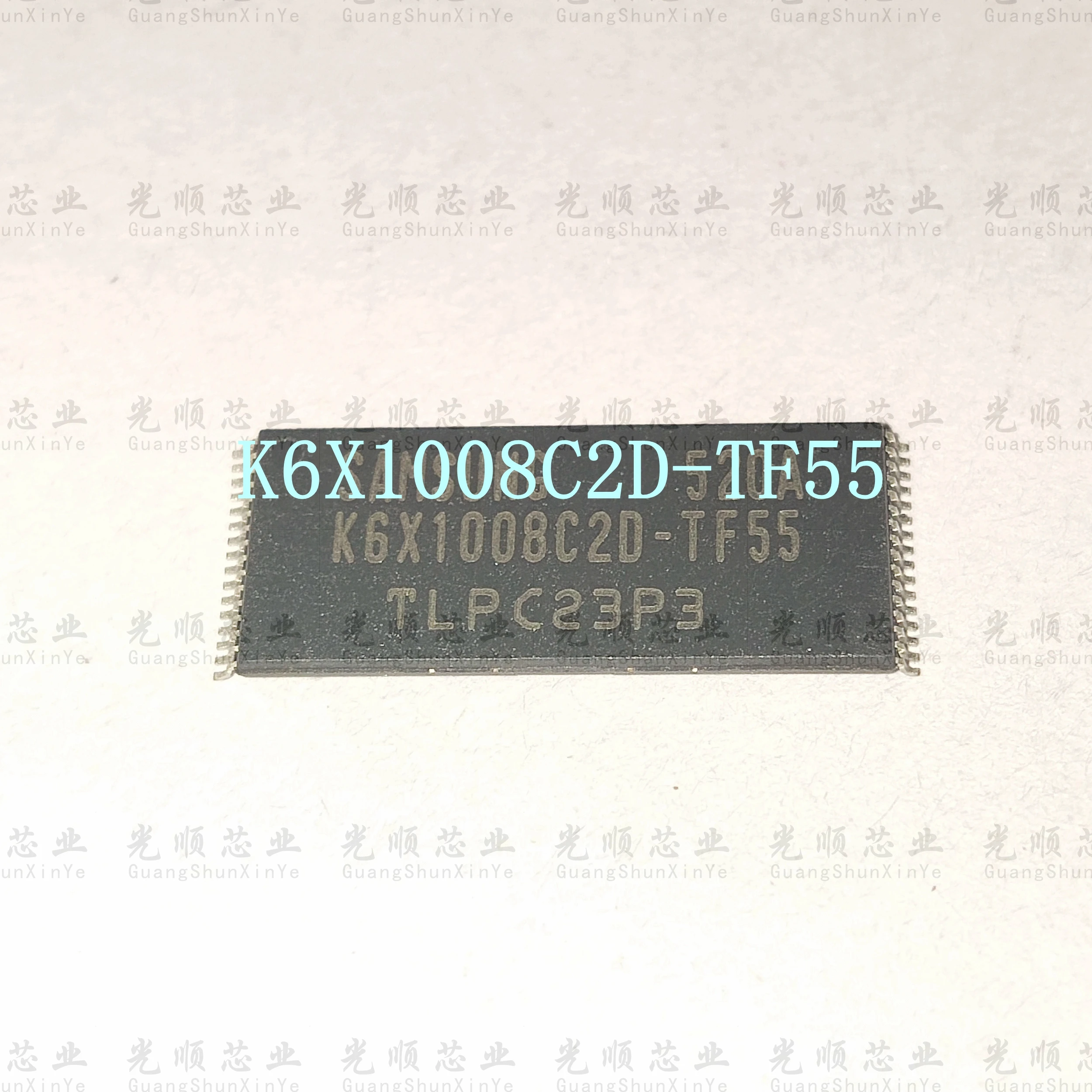 

5PCS K6X1008C2D-TF55 TSOP32