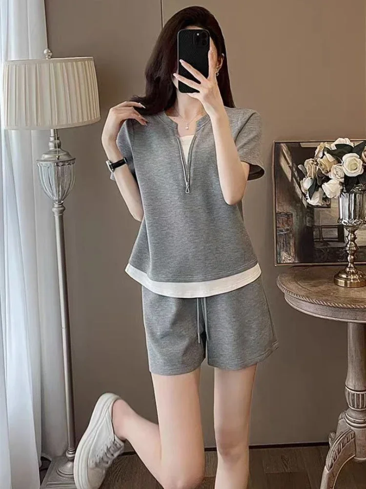

Black Women's Short Sets 2 Pieces Tracksuit Tailor Fashion Vacation Outfits Woman 2025 Light Stylish Casual Trends Female Shorts