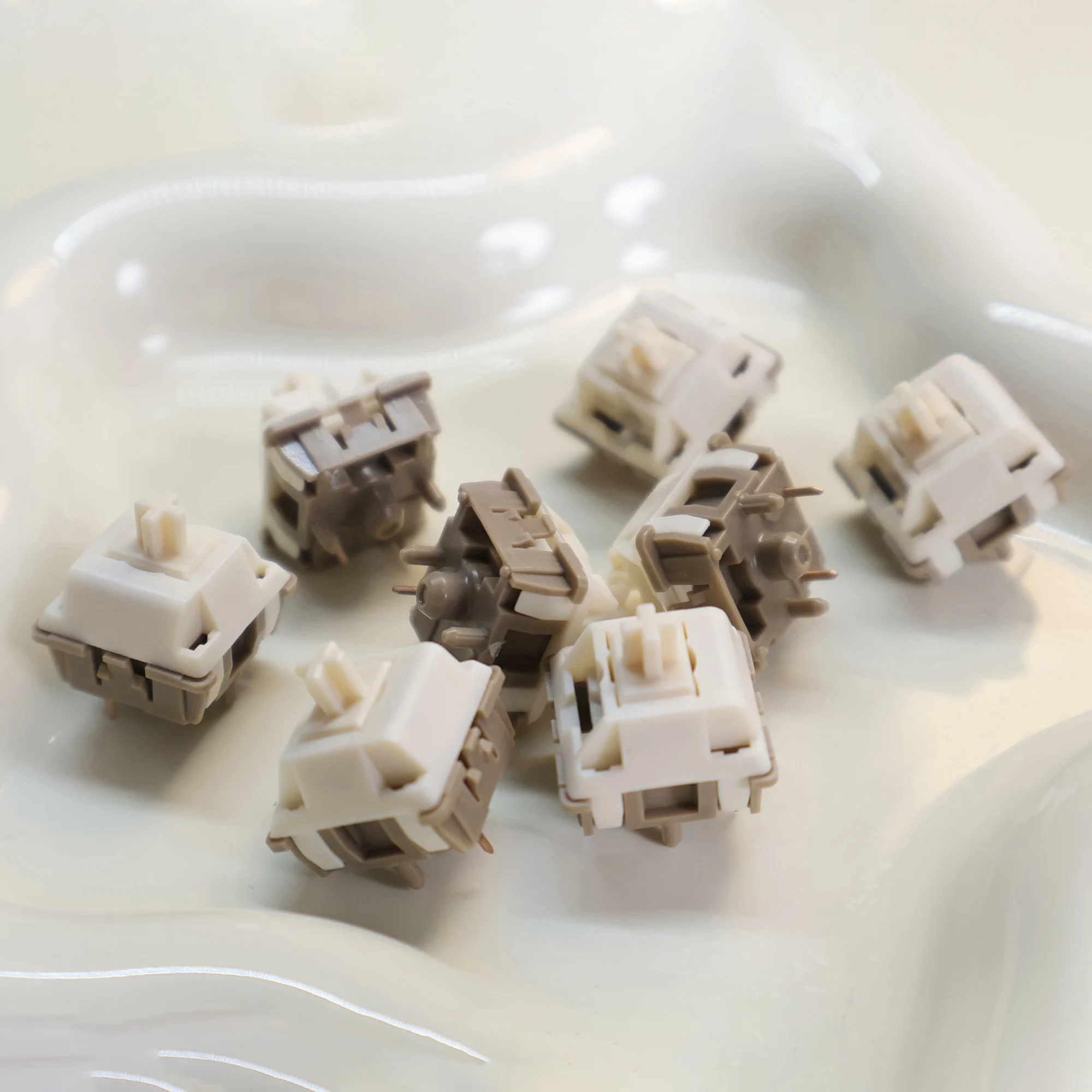 Taptempo Bsun Canelé Mechanical Keyboard Linear Switch 5 Pin Hot Swap Advance Bottoming 3.2mm Total Travel