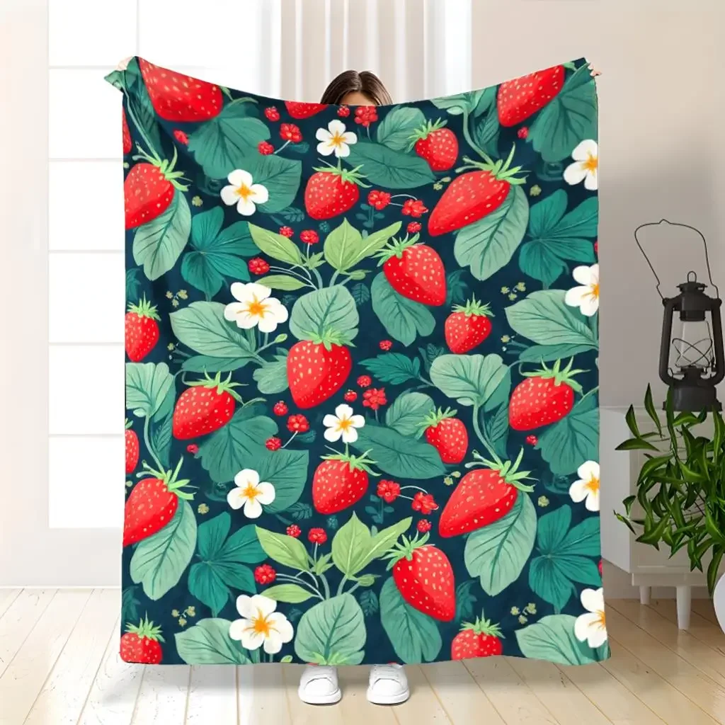 Vintage Strawberry Pattern Flannel Throw Blanket - All-Season Cozy Soft Fleece Blanket for Couch, Sofa, Gift - Digital Print