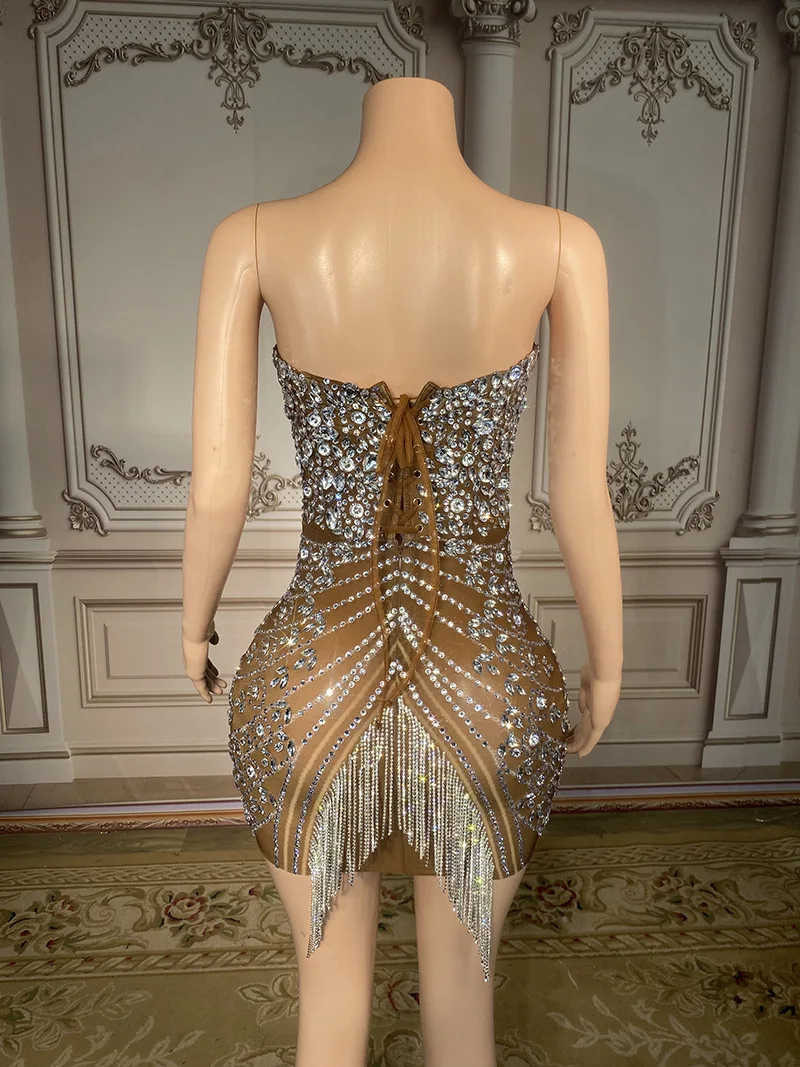 Abito lungo con diamanti Abito da compleanno V profondo Shine Top a tubo con diamanti Slim Fit Sexy Halter senza maniche Marrone Slim Fit Abito marrone Femme