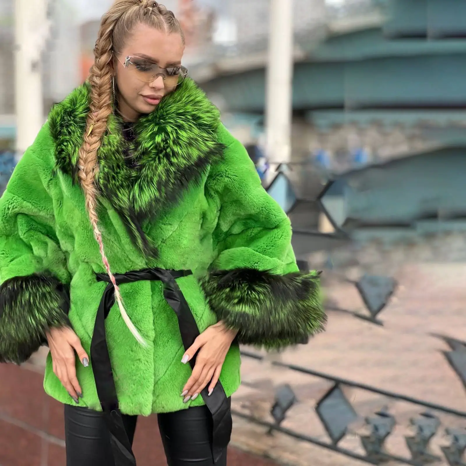 New Luxury Lady Real Rex Rabbit Fur Green Coat With Real Fox Fur Lapels Woman Winter Fashion Elegant Natural Fur Overcoat