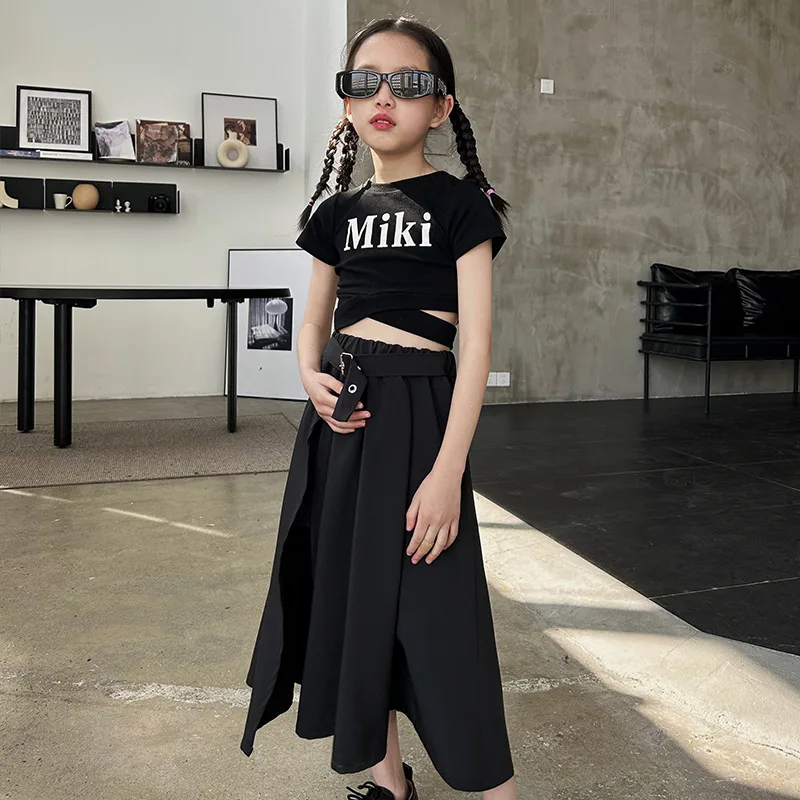 Girls' Skirt 2024 Spring/Summer New Children's Long Skirt Fashionable Side Split Bottom Personalized Buckle Belt Skirt