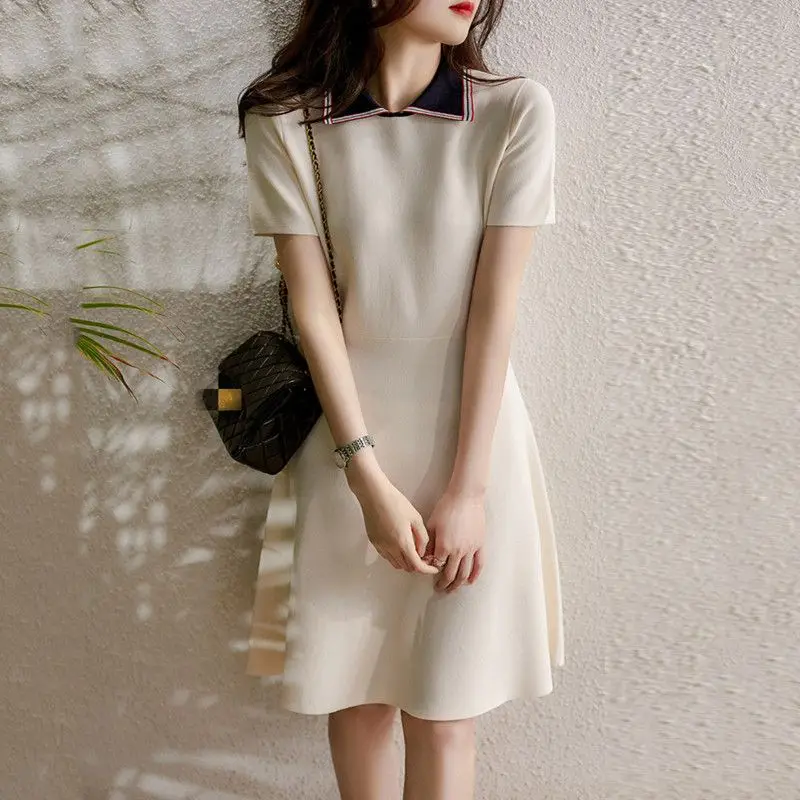 Versatile Grace Appear Thin Sweet Youth Fresh Apricot Color Knitting Loose Fitting Polo Collar Women's A-line Skirt Summer 2024