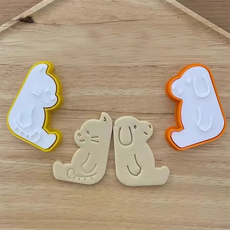 

Creative Animals Cookies Cutters Embossing Rabbit/cat/little Bear Shaped Fondant Biscuit Mold Cake Decor Tools Baking Supplies