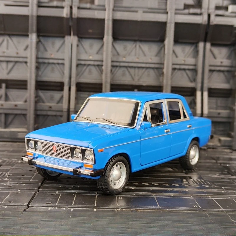 

1:24 Lada 2106 Retro Sedan Simulation Alloy Metal Car Model Model Sound Light Collection Children Toy Gift