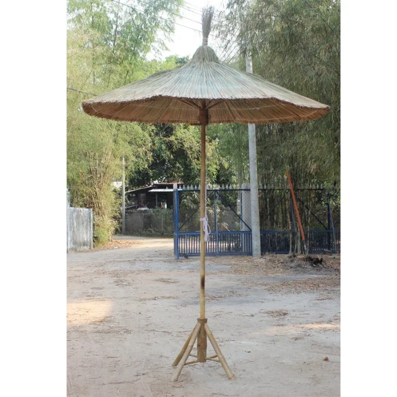 THATCH AND PALM LEAF BEACH UMBRELLA MADE IN  NATURAL MATERIAL