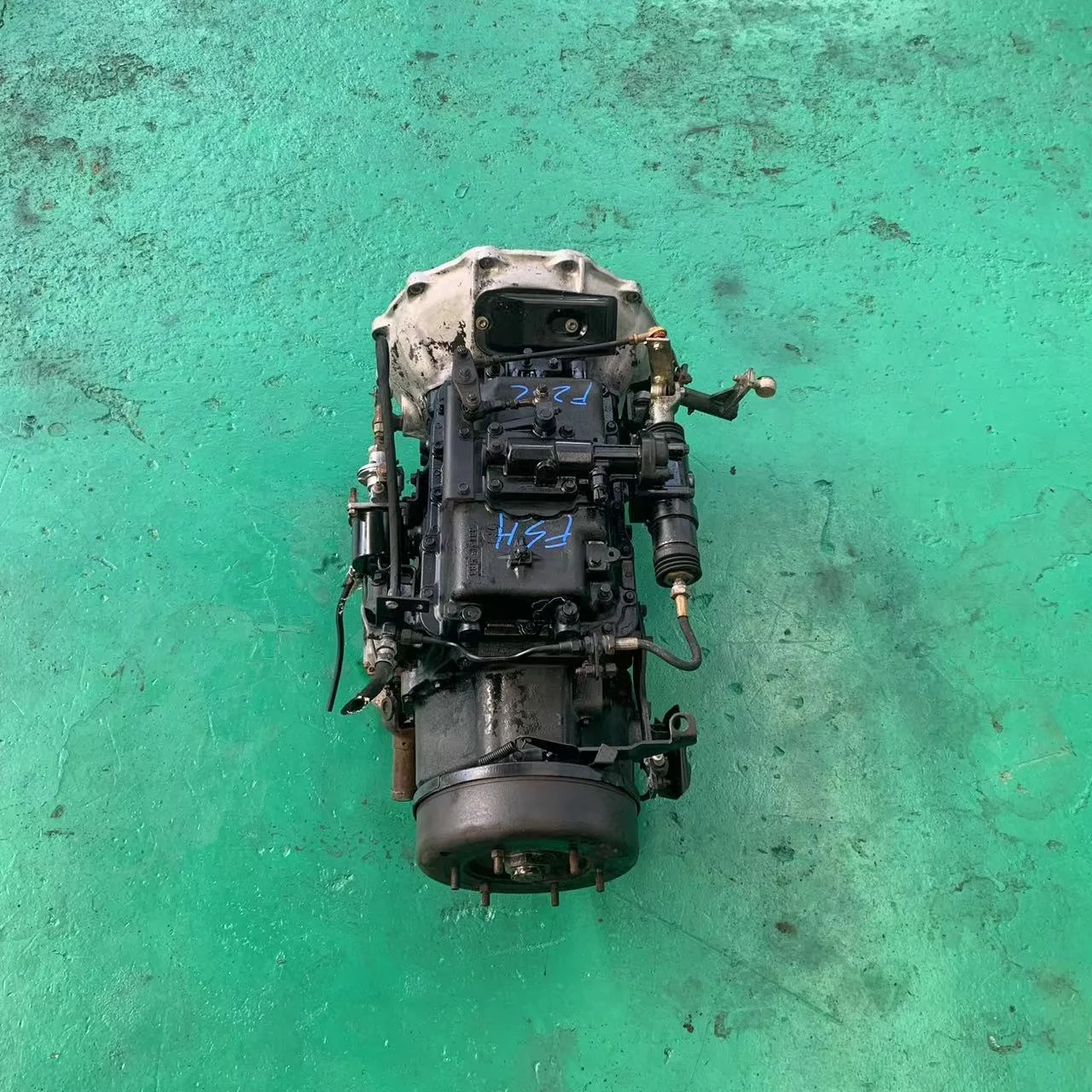 Produttore all'ingrosso vari modelli di trasmissione per auto F20C usata cambio per Hino