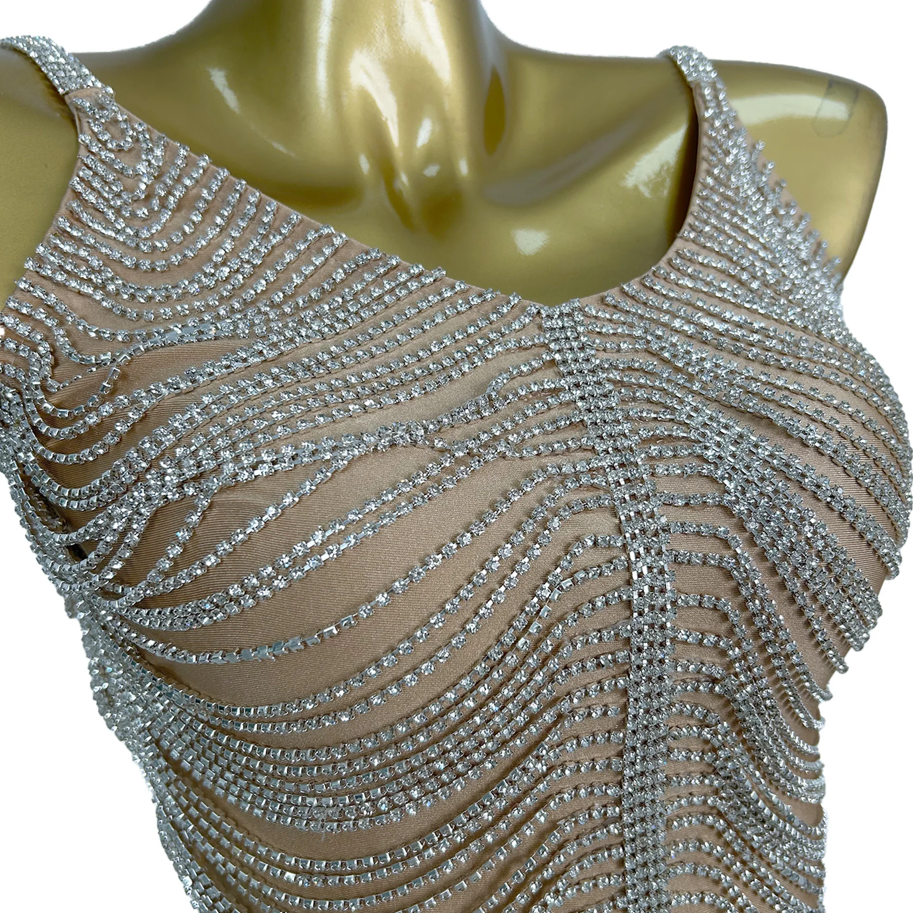 Diaodiao Abito da sera da donna di lusso Abito con cinturino a catena in argento brillante Abito da ballo da bar Abito da cocktail per matrimonio di compleanno