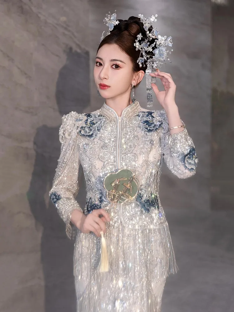 

Новый стиль свадебного платья в китайском стиле с кисточками и рыбьим хвостом невесты для человека, тяжелое мастерство дракона феникса.