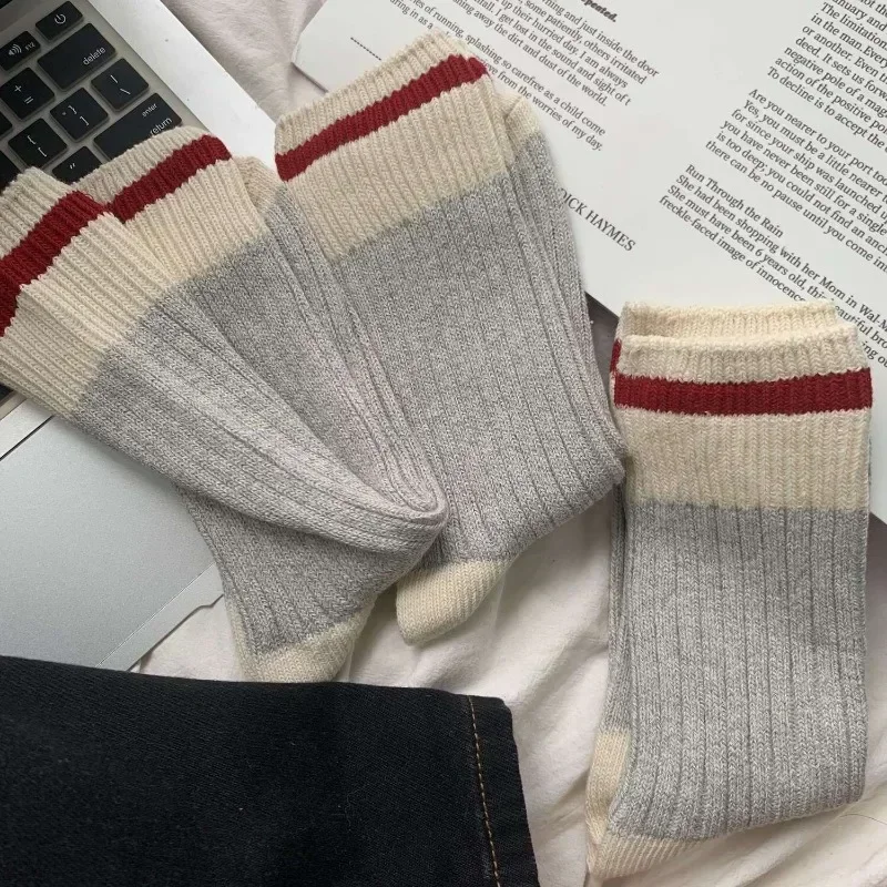 Retro Cotton Socks Autumn and Winter Couple\'s Contrast Stripe Thick Needle Socks for Men and Women