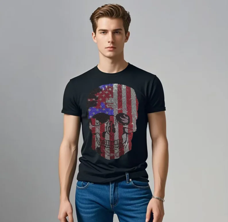 Fashion Brand Men\'s tshirt 2024 Male Casual Men\'s drop shipping Men Rhinestones t-shirt