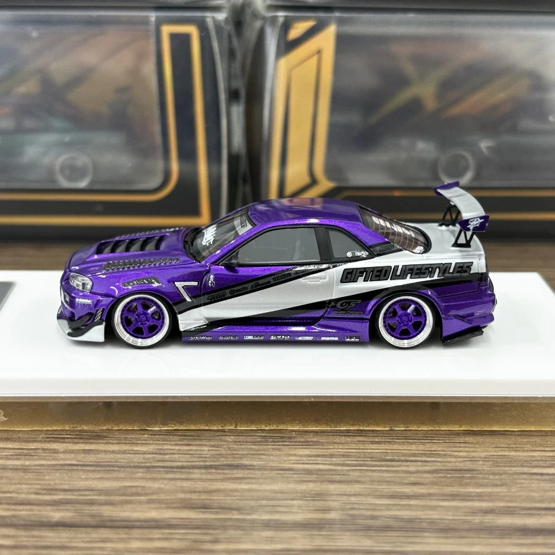 Stocks 404 Error 1:64 GTR R34 Two Colors Resin Stocks In 2024 Collection Gift Scale Model Car