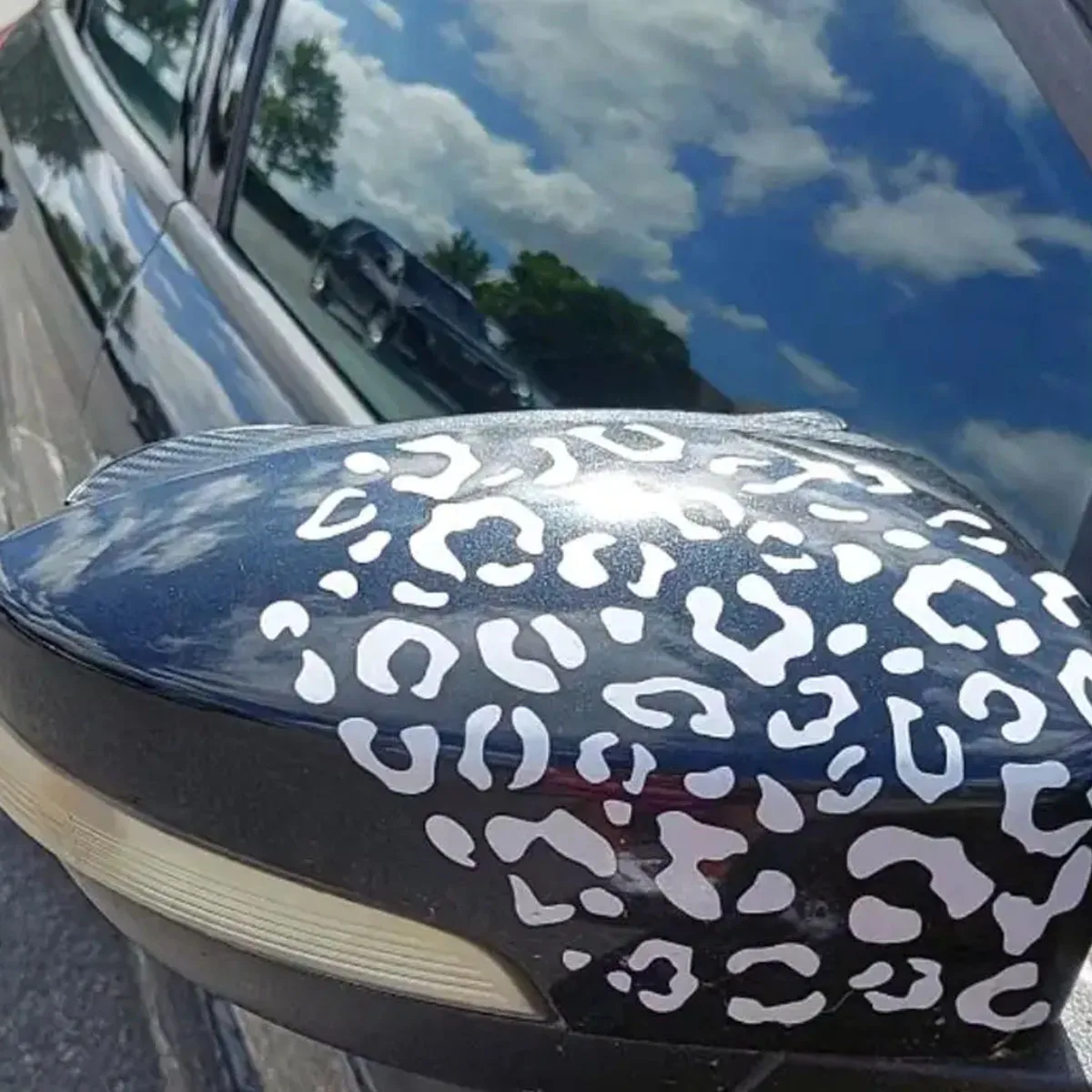 Short Car Leopard Print Pattern Decorative Stickers Fashion Leopard Print Stickers DIY-car Decoration Stickers Home Decoration