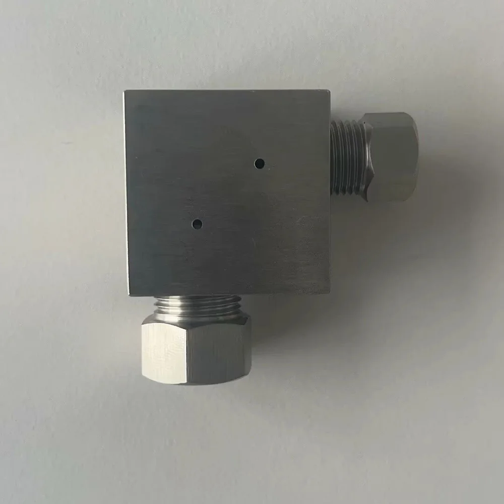 

Гидроабразионная резка PRO I II III Колено 3/8 "100K Гидроабразионные детали Усилитель UHP Нержавеющая сталь 3/8 Колено в сборе 90k 20455809