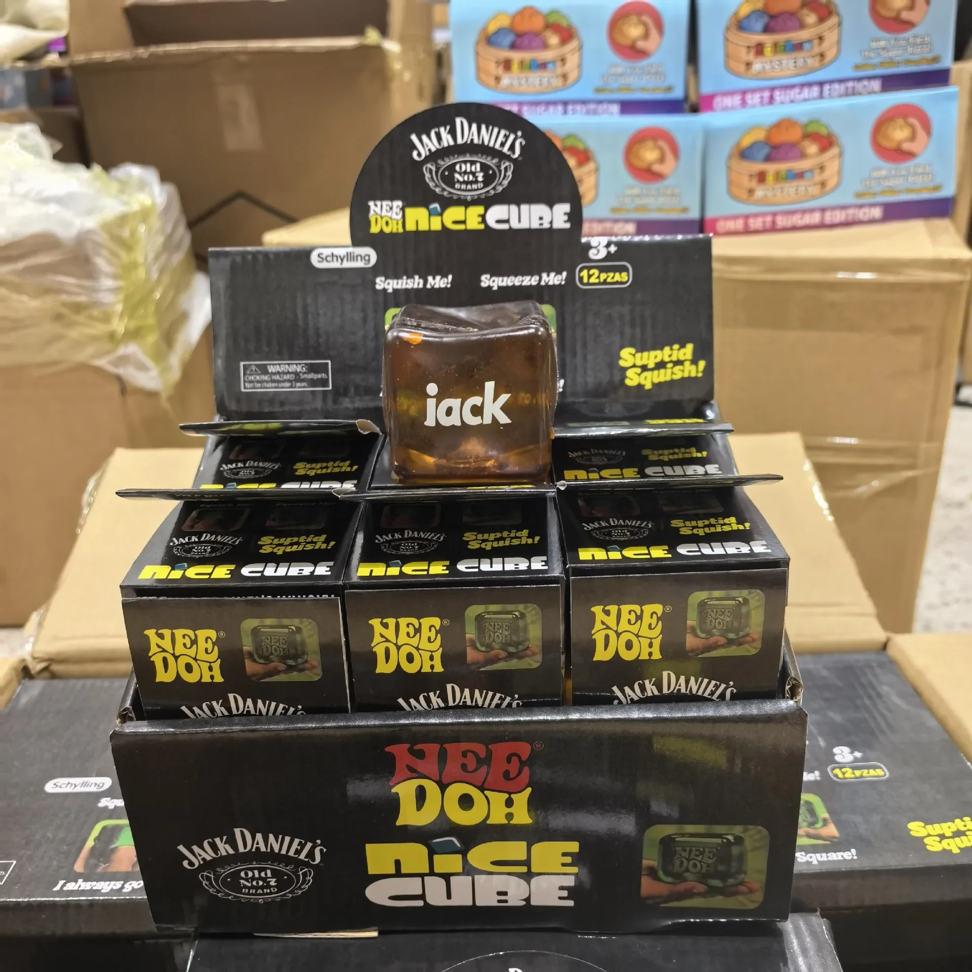 

Cross-border explosion Jack Daniel's whisky flavor pinch music decompression toy slow rebound simulation ice cube solution