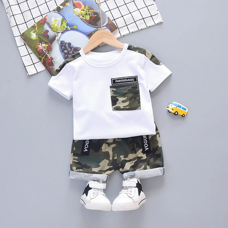 Nuova estate vestiti della neonata bambini ragazzi t-shirt sportiva pantaloncini 2 pz/set bambino Costume Casual abbigliamento infantile tute per