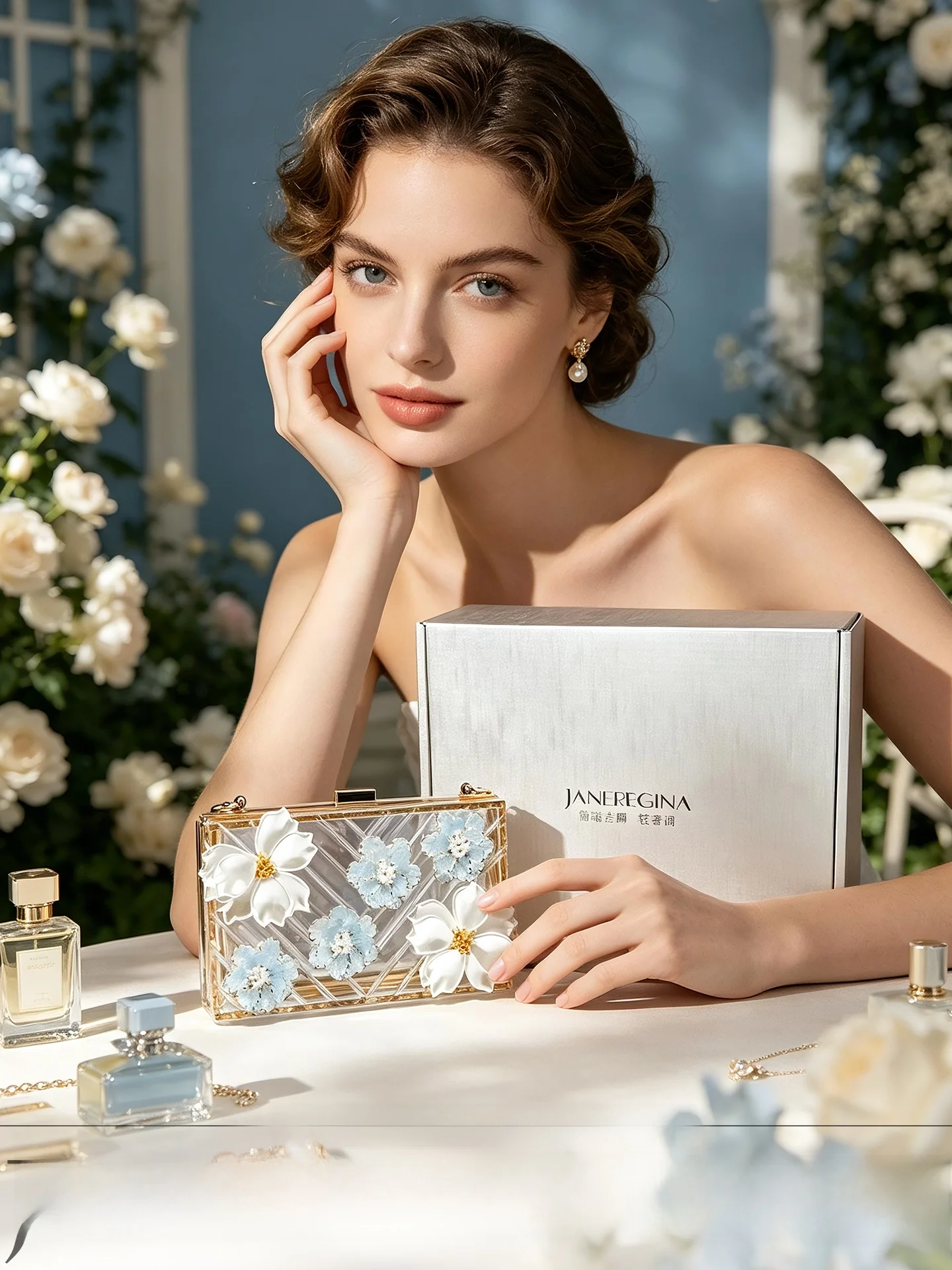 Elegant Transparent 3D Flower Dinner Bag Handbag Box Shape Luxury Chain Handle for Evening Dress Matching Fashion Trend