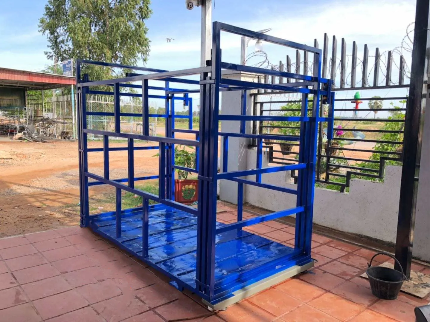 2000kg livestock animal cattle scale with cage