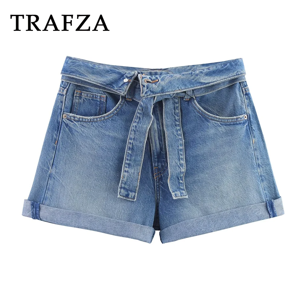 

TRAFZA Chic Fashion 2025 Summer Sexy Lace Denim Streetwear Pocket Woman Shorts Female Casual Streetwear Basics Mujer Mini Shorts