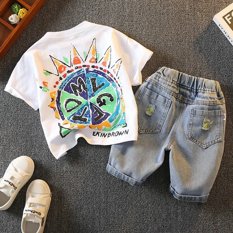 Boys' Summer Set 2026 New Style Children's Handsome Sports Short sleeved T-shirt+Shorts Two piece Set