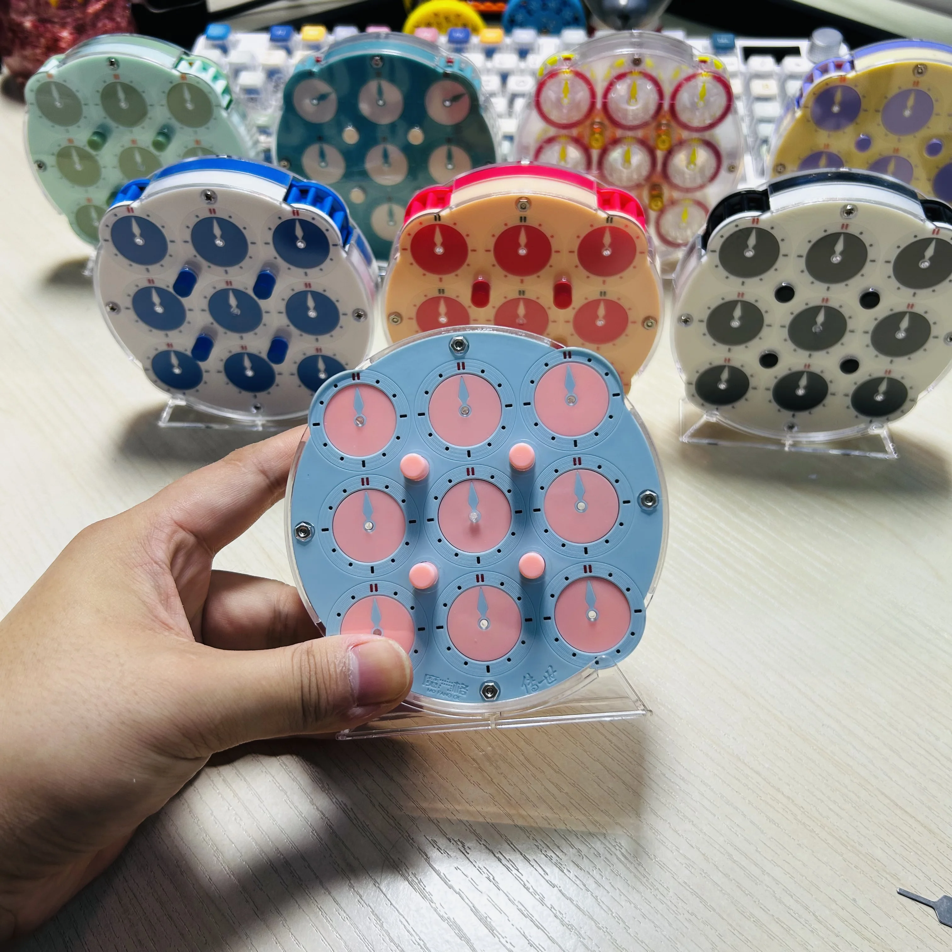 QiYi – horloge magique en édition limitée, Puzzle de vitesse, jouet éducatif, cadeau pour l'entraînement cérébral