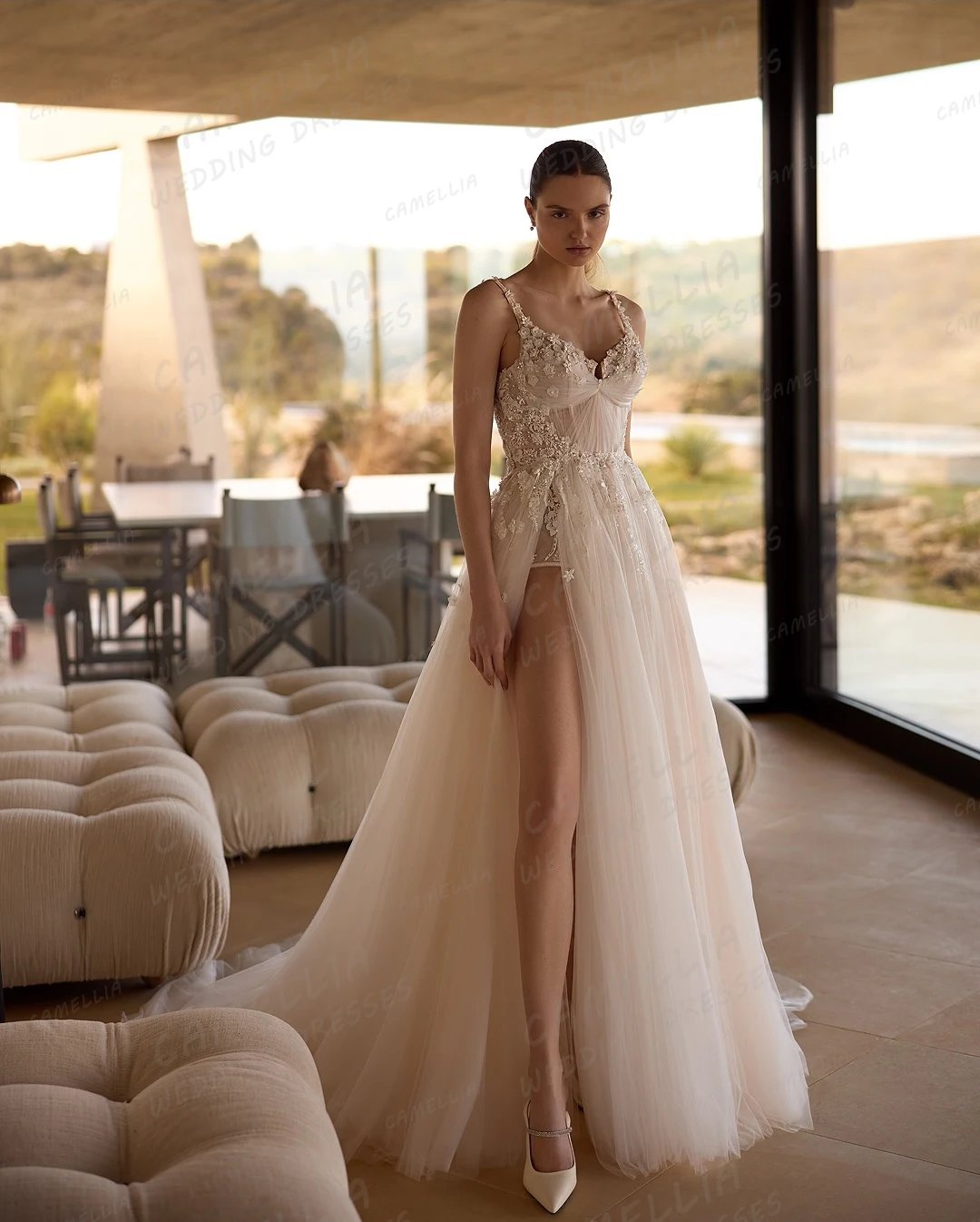 Elegant A Line Wedding Dresses Women's Appliques Lace Tulle Bridal Gowns Sleeveless Backless Split Vestidos De Novia Customized