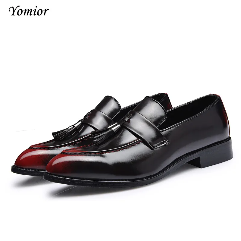 Men's Shoes British Business Formal Dress Leather Shoes Tassel Pointed Toe Carved Oxfords Vintage Wedding Loafers Black Shoes