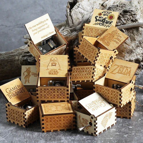 골동품 조각 나무 핸드 크랭크 해피 할로윈 뮤직박스, 18 톤 일본 애니메이션 테마 할로윈 장식, 크리스마스 생일 선물