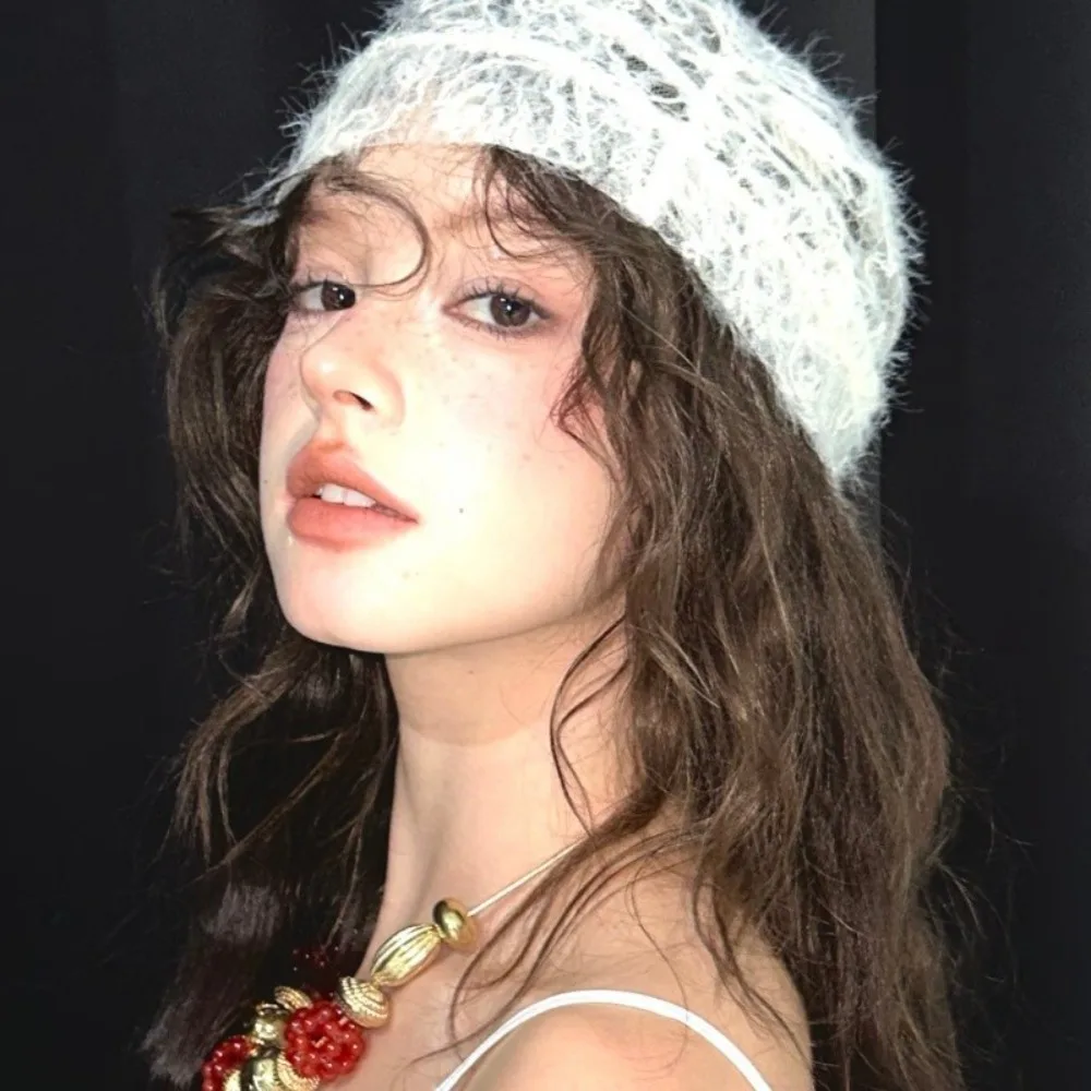 Retro Bridal Lace Hat Exquisite Soft Frayed Edge Hollow Top Hat Elegant Versatile Style Lace Floral Beanie Hat