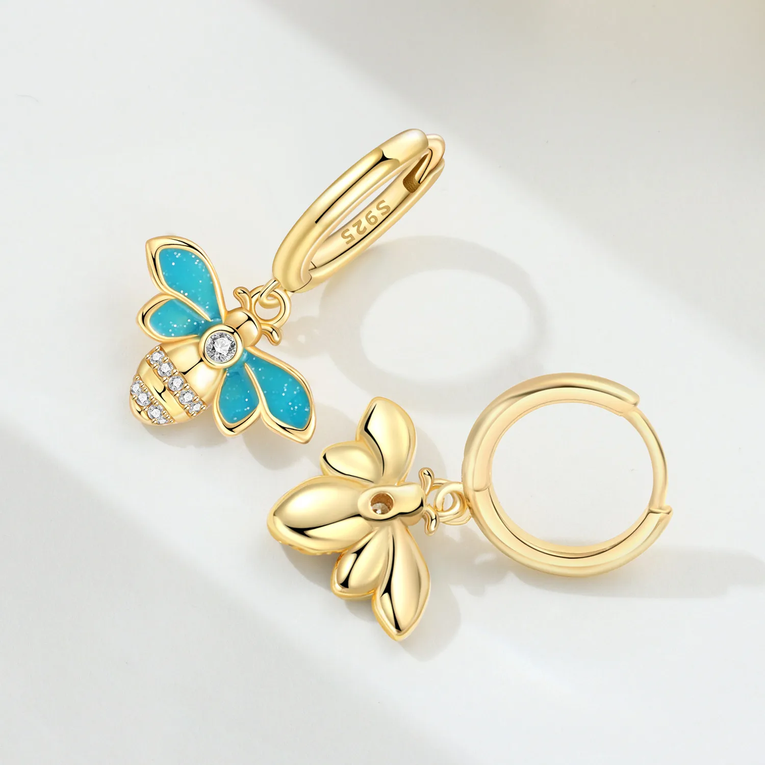 

Orstarry 925 Sterling Silver Golden Bee Insect Earrings Original Jewelry Drop Earrings Jewelry Party Anniversary Trendy Gifts