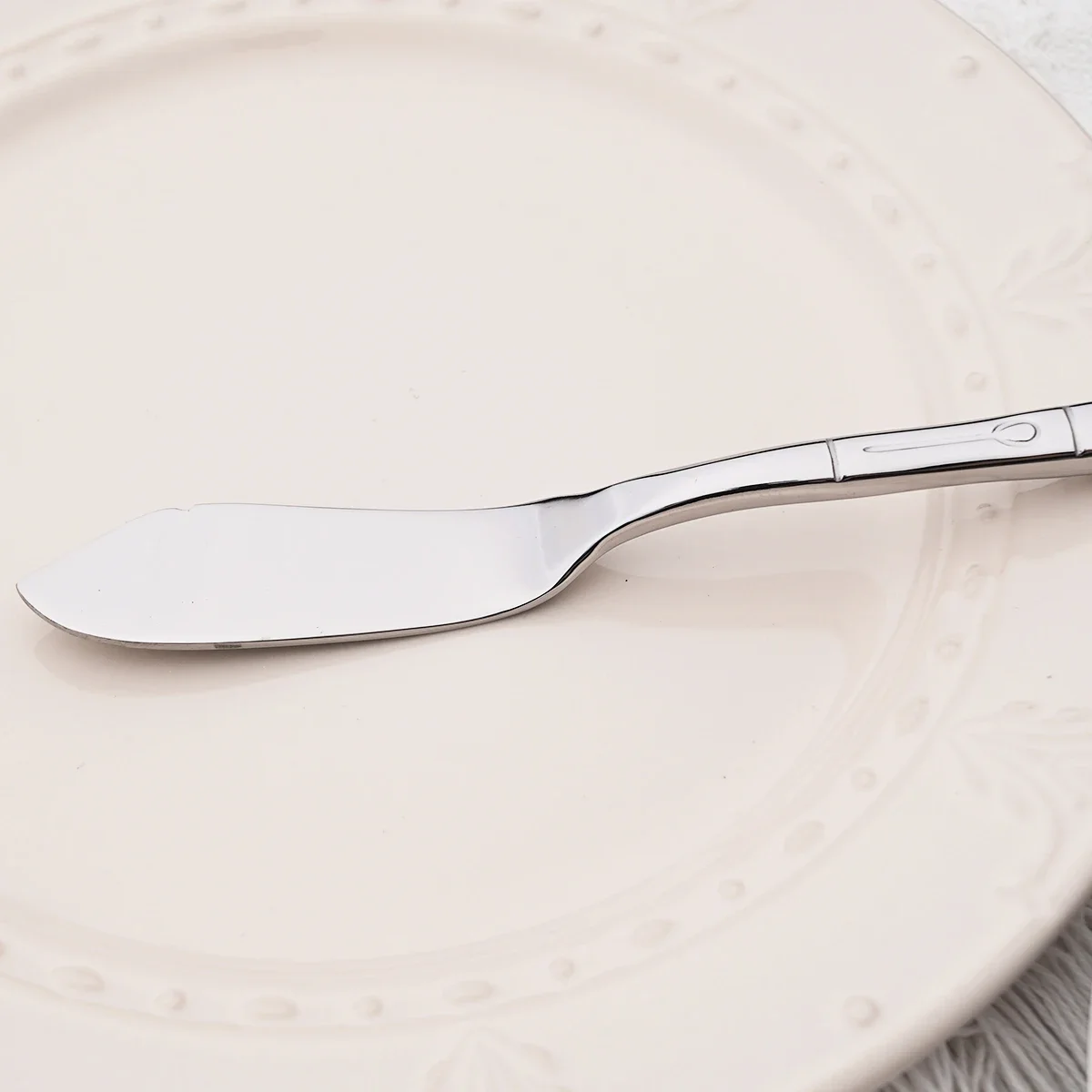 Food‑Grade Stainless Steel Butter Spreader Knife Cream Cheese Jam Chocolate Paste Spatula for Toast Bread Breakfast Kitchen Tool