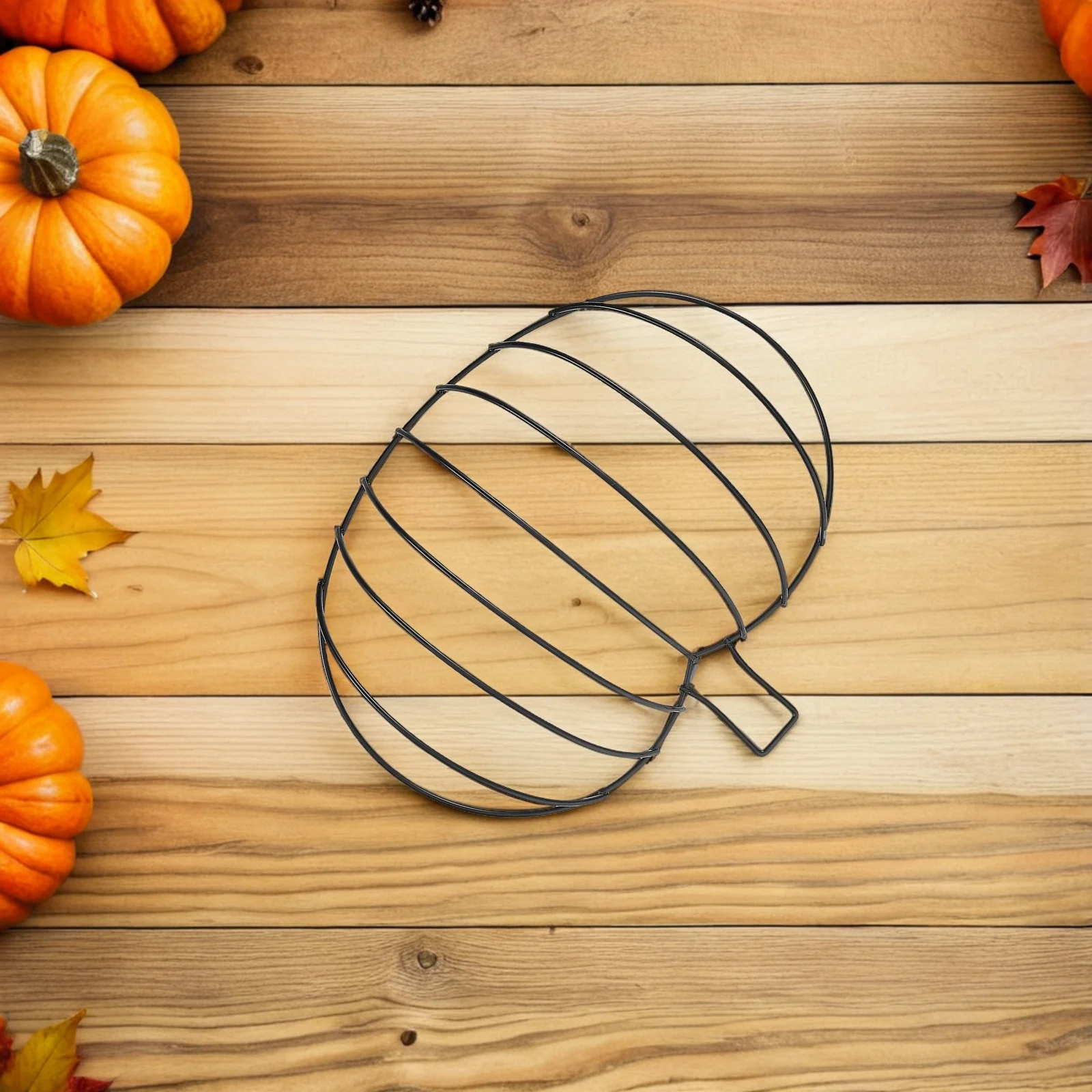 

3pcs Pumpkin Wrought Iron Wreath Fall Holiday Home Porch Ornament Frame Outdoor Thanksgiving Halloween Metal Craft Decoration