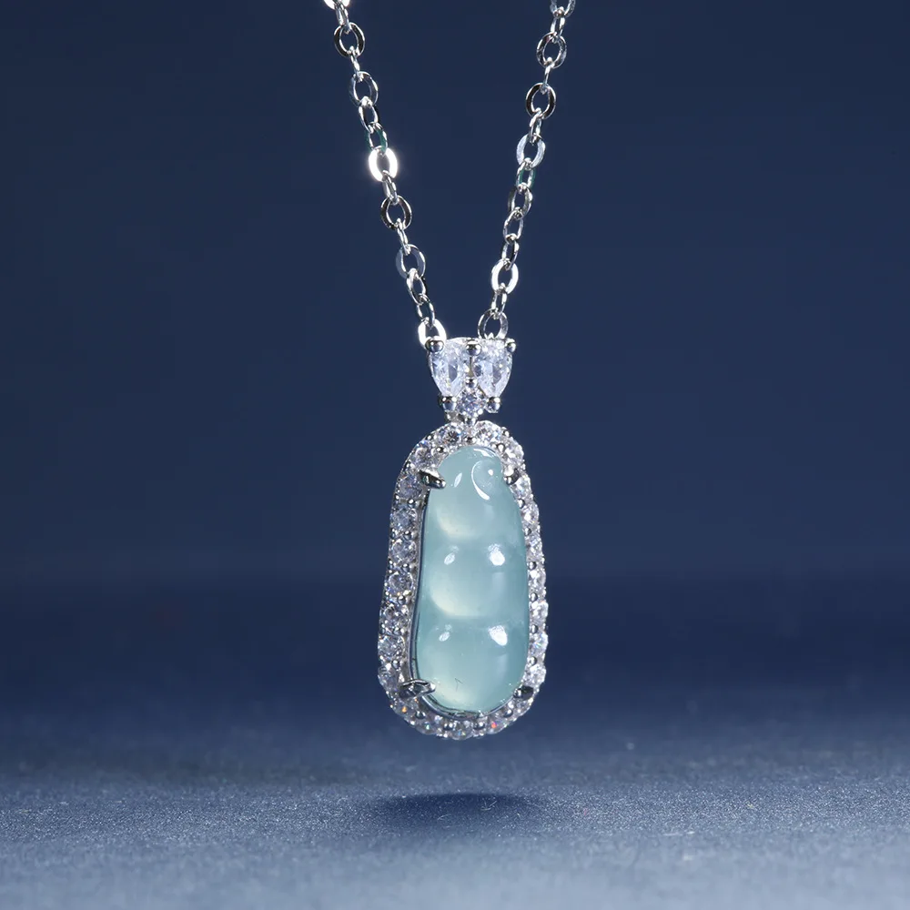 

Natural Jade Blue Water Four Seasons Bean Fortune Bean Pendant 18K Gold with Ice Seed Jade Female Platinum PT950 Pendant
