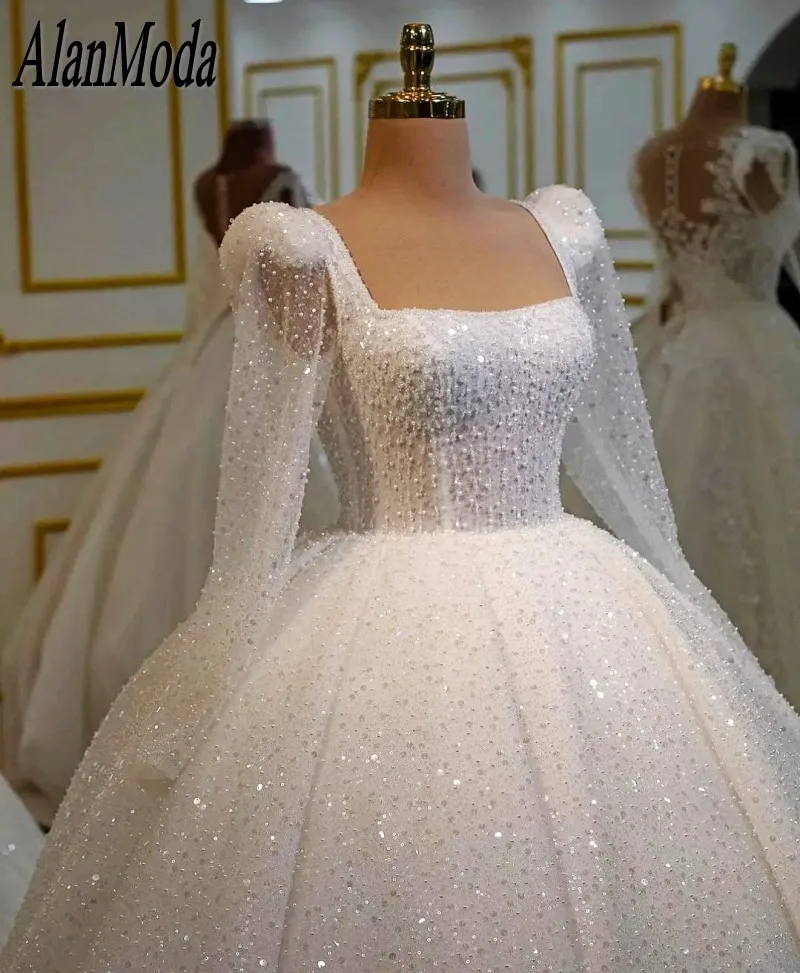 Sparkly Arabic Dubai Wedding Dresses Winter Strapless Princess Sequin Bridal Gowns Long Sleeve Luxury Bata Novia Personalizada