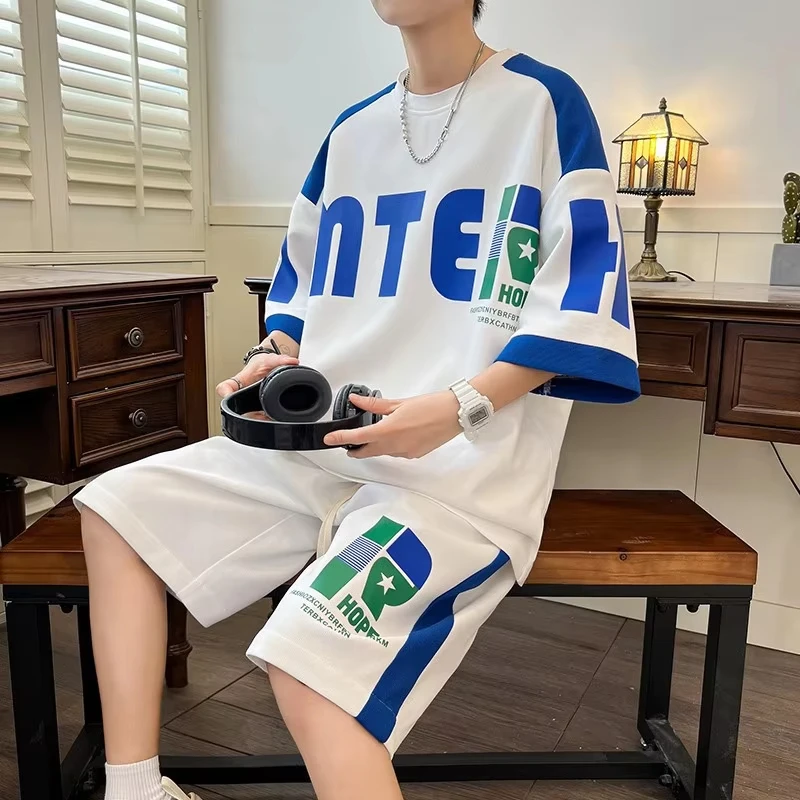 

Летний мужской новый молодежный спортивный комплект для отдыха, мужские свободные шорты с короткими рукавами, модный комплект из двух предметов, удобная свободная уличная одежда