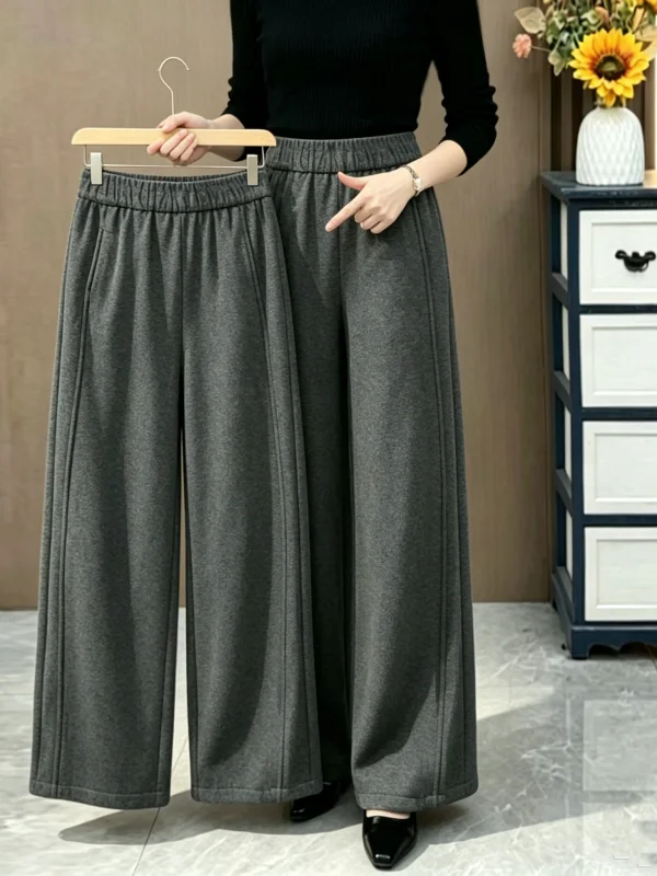 Comfortable Fleece Lined Straight Leg Pants Women's Casual Sweatpants High Waist Elastic Waist Polyester Blend Winter 2026