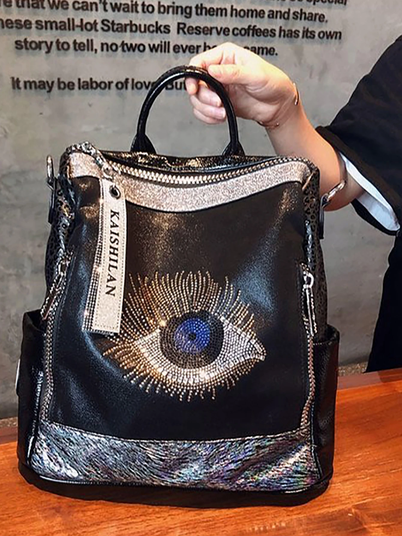 

Модный и модный рюкзак с бриллиантами, повседневный универсальный рюкзак большой вместимости.