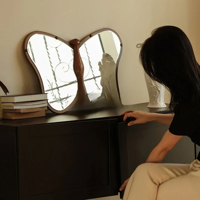 Espejo de mariposa Medieval de madera maciza, espejo decorativo francés tallado a mano de madera artística, colgante retro de forma especial