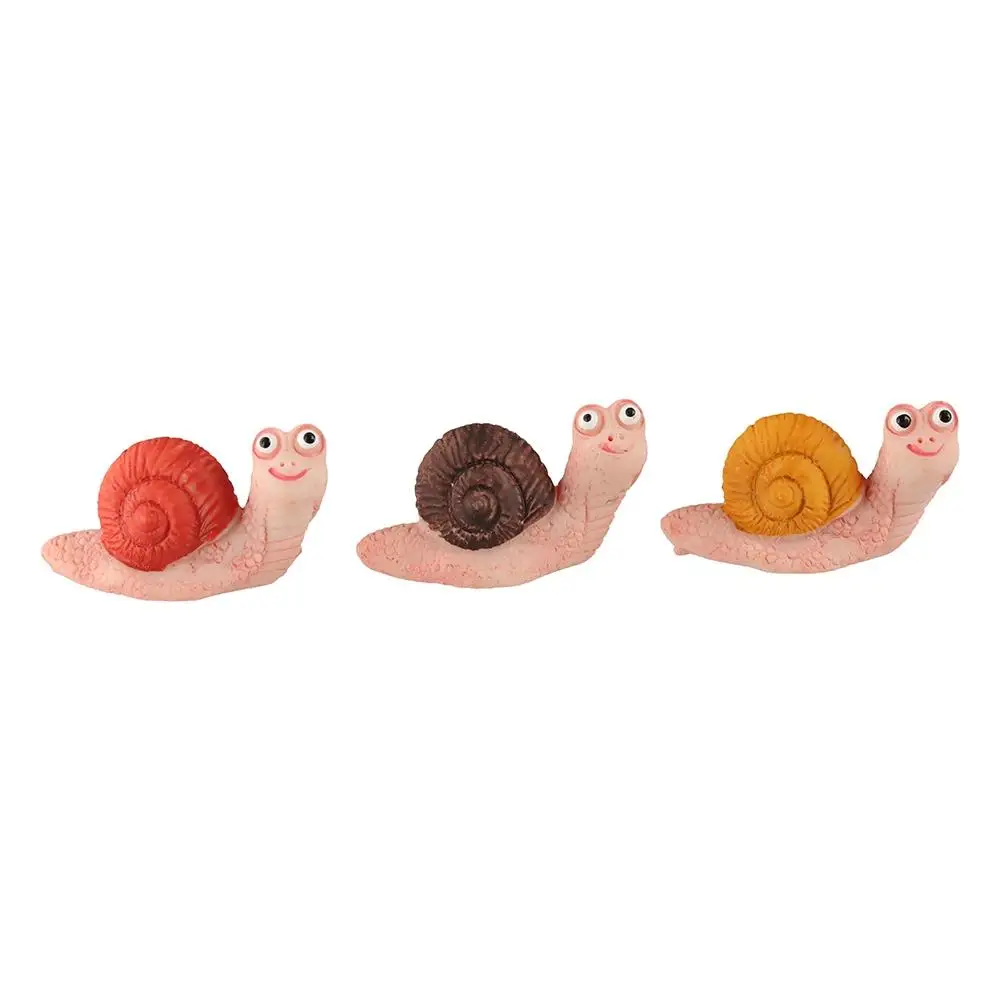 Crafts Resin Small Snail Figurine Simulation Cute Animal Snail Model Creative Kawaii Mini Ornament Outdoor