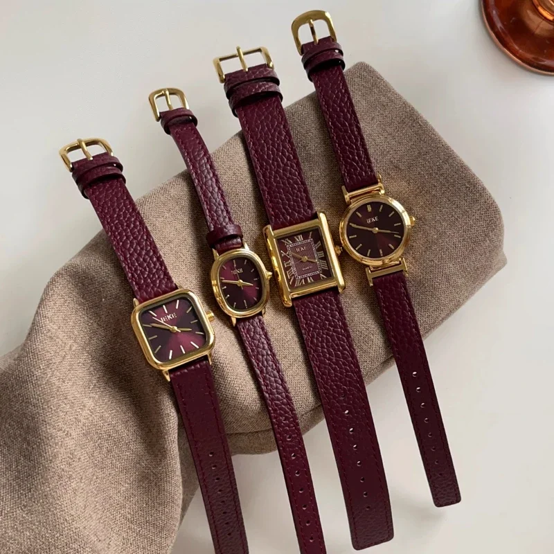 Jam tangan Quartz wanita, arloji merah mewah 2025, kulit asli, gaya mode, trendi, istimewa