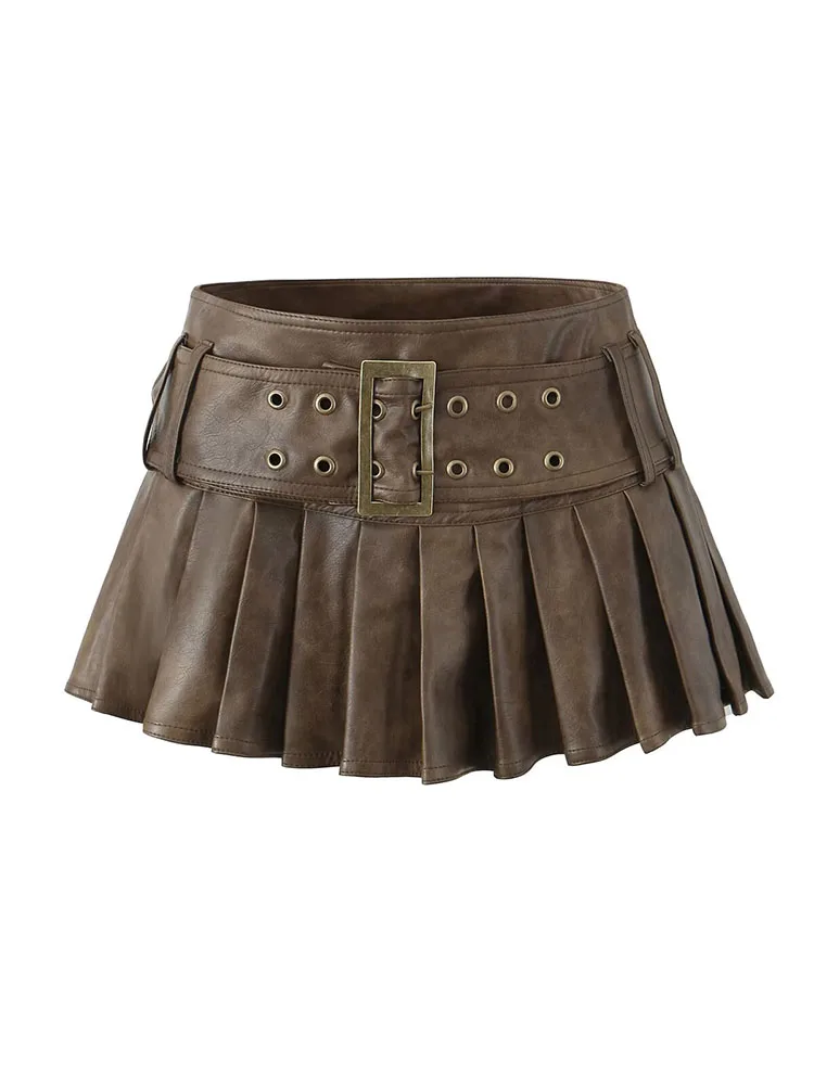 2024 American retro sweet and sexy coffee color belt buckle A-line pleated skirt low waist PU leather anti-exposure short skirt