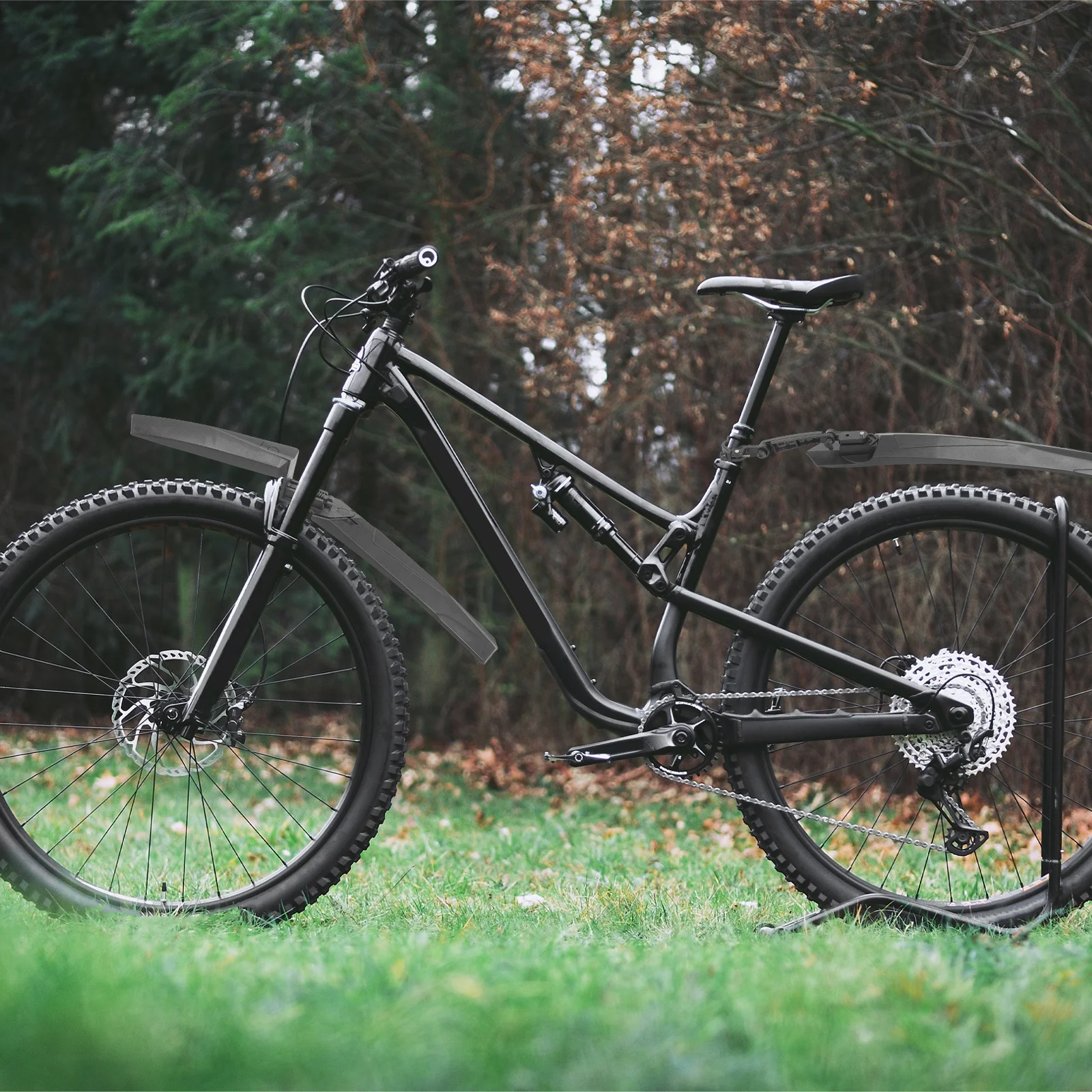 

1Set Mudguard Durable Plastic Resin Bike Splash Proof Rear Mud Guards Practical Cycling Mudflaps Mudguard